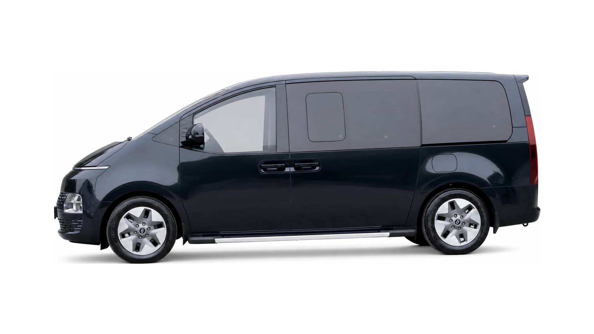 Hyundai Staria 2023